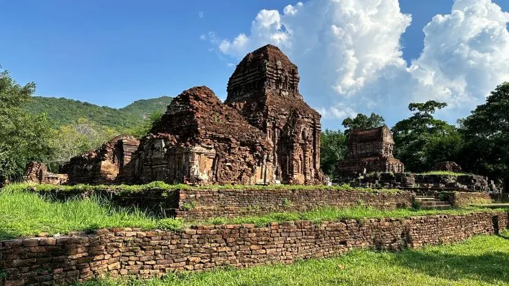 越南美山聖地占族印度教寺廟遺址,世界文化遺產,被稱為縮小版吳哥窟