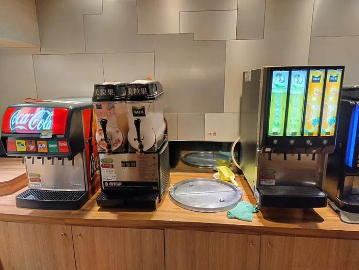 汽水機 美麗果 無糖綠茶 柳橙汁