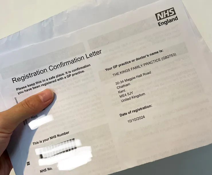 申請完成後大約3-4週後會收到NHS number