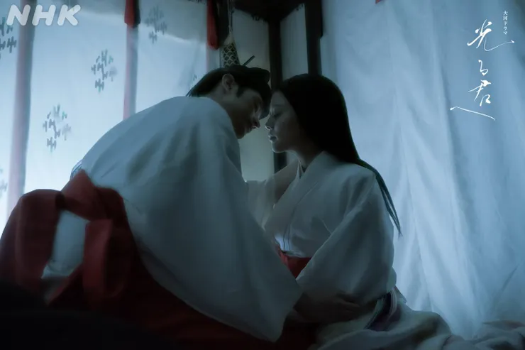 戀愛腦發作的青少年天皇