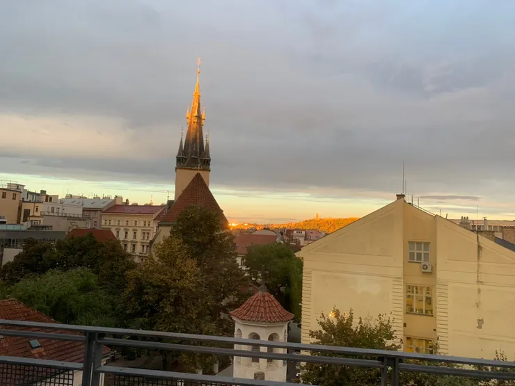 布拉格第一天早晨的陽光