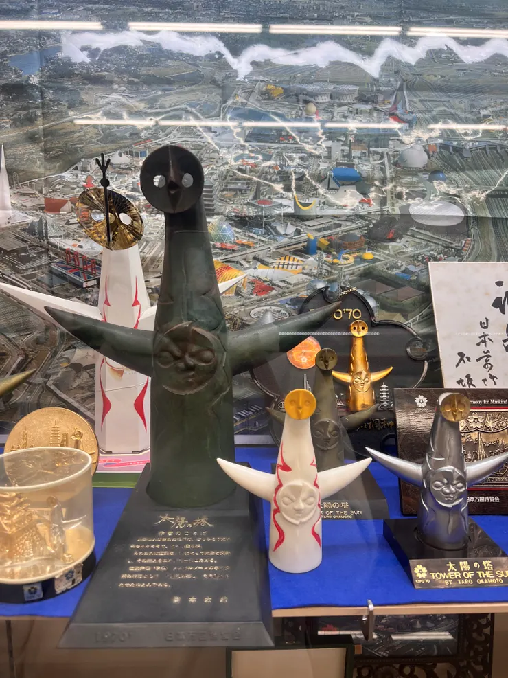 因為電影‘’新世紀少年‘’才知道的1970年太陽之塔