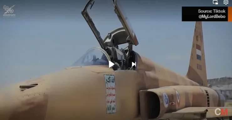 青年運動發布在網路上的F-5E戰機視頻截圖。點擊可連結觀看視頻，視頻還配上電影TOP GUN的主題曲。