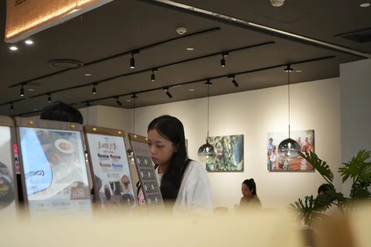 成真咖啡高雄夢時代店