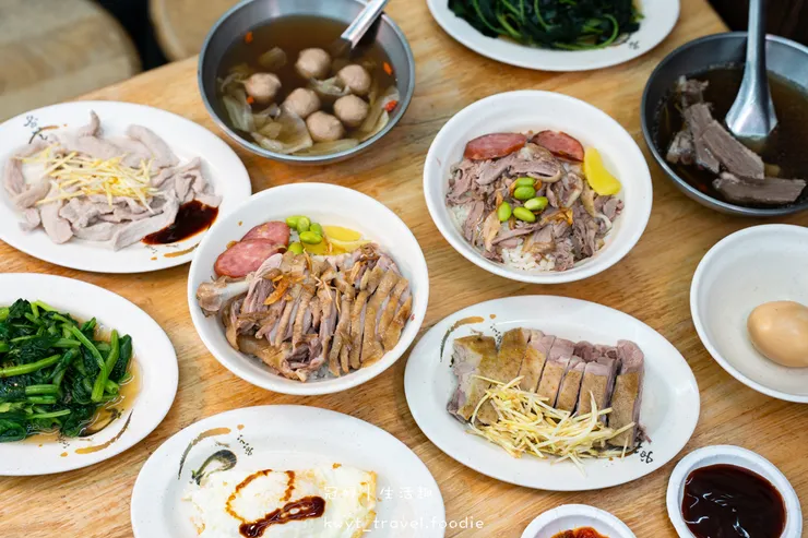 [永和樂華夜市美食]鐘點棧當歸鴨，隱身樂華夜市巷弄，在地飄香10年的溫補好滋味，內用免費續湯，捷運永安市場站美食推薦，附最新菜單