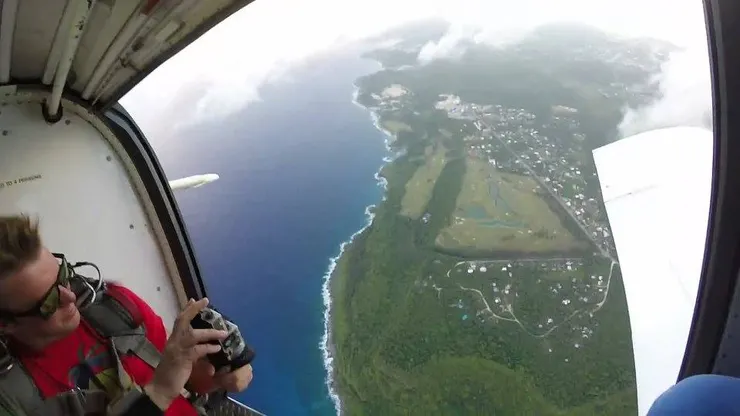 這是 14,000 英呎、這是 14,000 英呎、這是 14,000 英呎