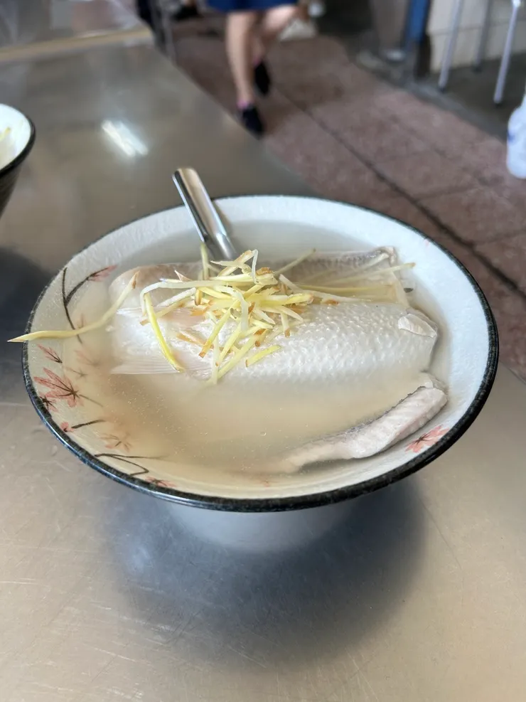 120元的虱目魚肚湯