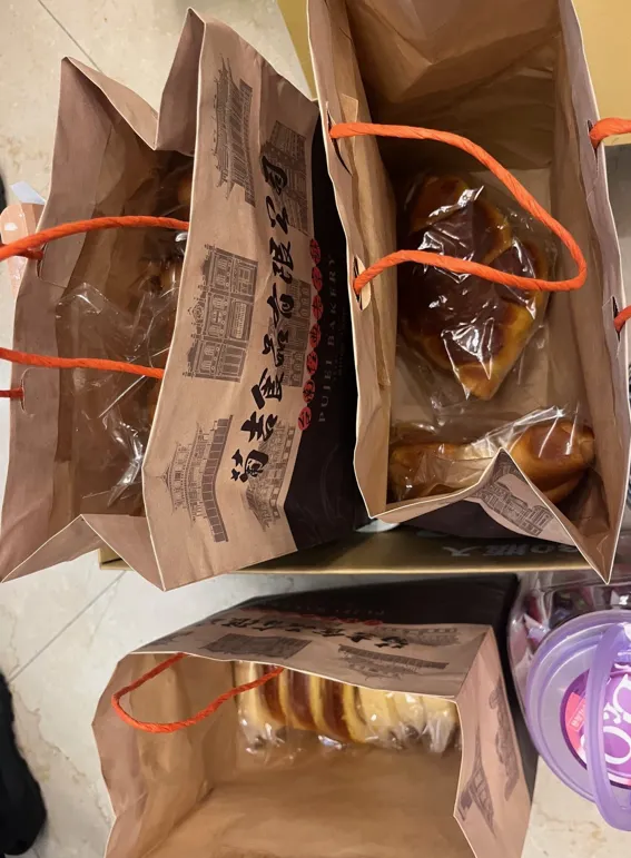 炙手可熱的葡吉羅宋麵包