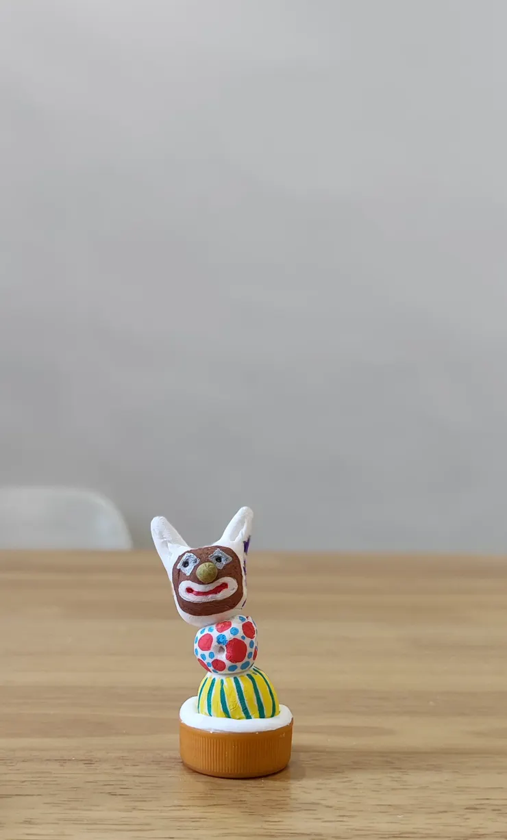 輕黏土塑型:姊姊  ; 上色:妹妹