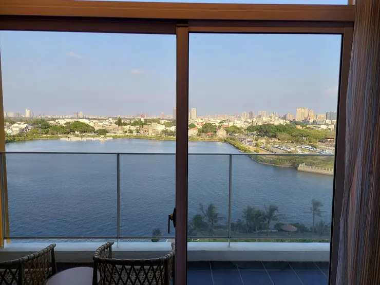 福爾摩沙遊艇酒店-窗外湖景