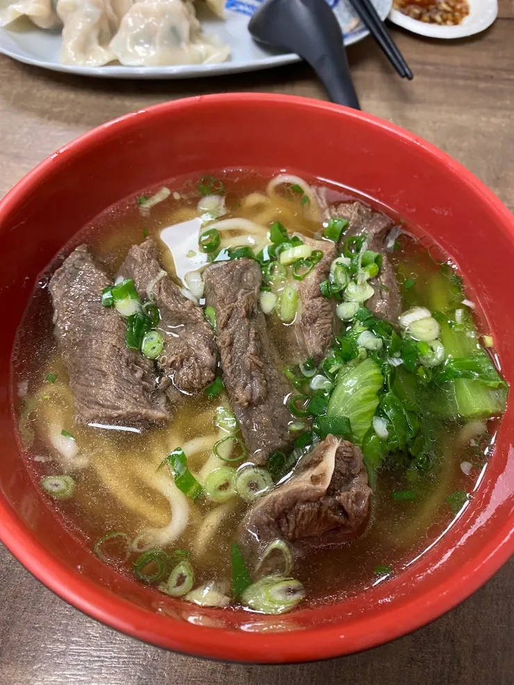 招牌牛肋麵