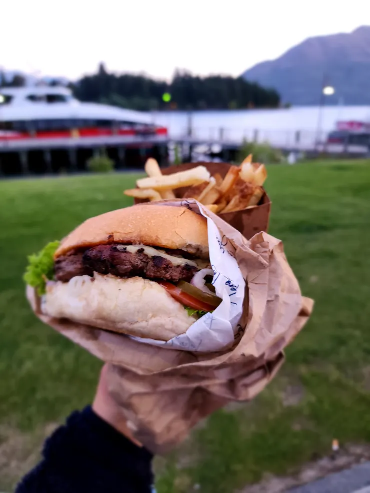 最後，就用世界第一的漢堡做結尾吧！