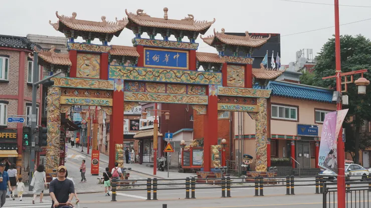 中國城，位於月尾島單軌火車站前