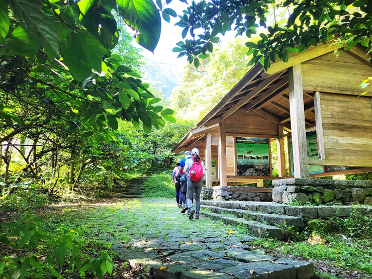 八煙登山口起登