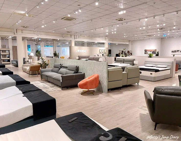 ▲好睡王竹北旗艦店/圖片來源:Betty's Jump Diary