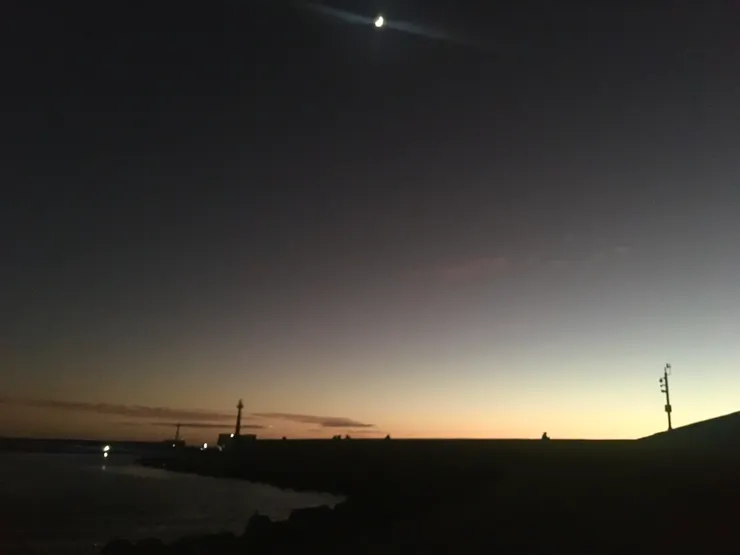 我感覺到每個人都在前進，好像只有我在原地。