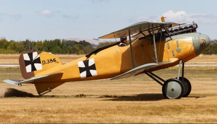 信天翁D型战斗机