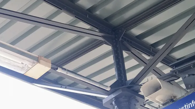 簡易的車站結構