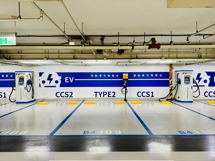 EVALUE台北101電動車充電站