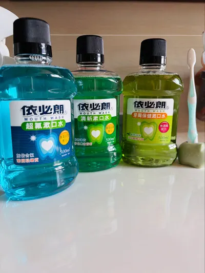 全家人的口腔守護💚依必朗漱口水讓清新成為日常