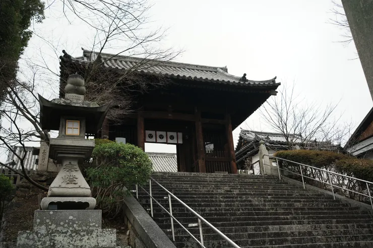 阿智神社正門階梯