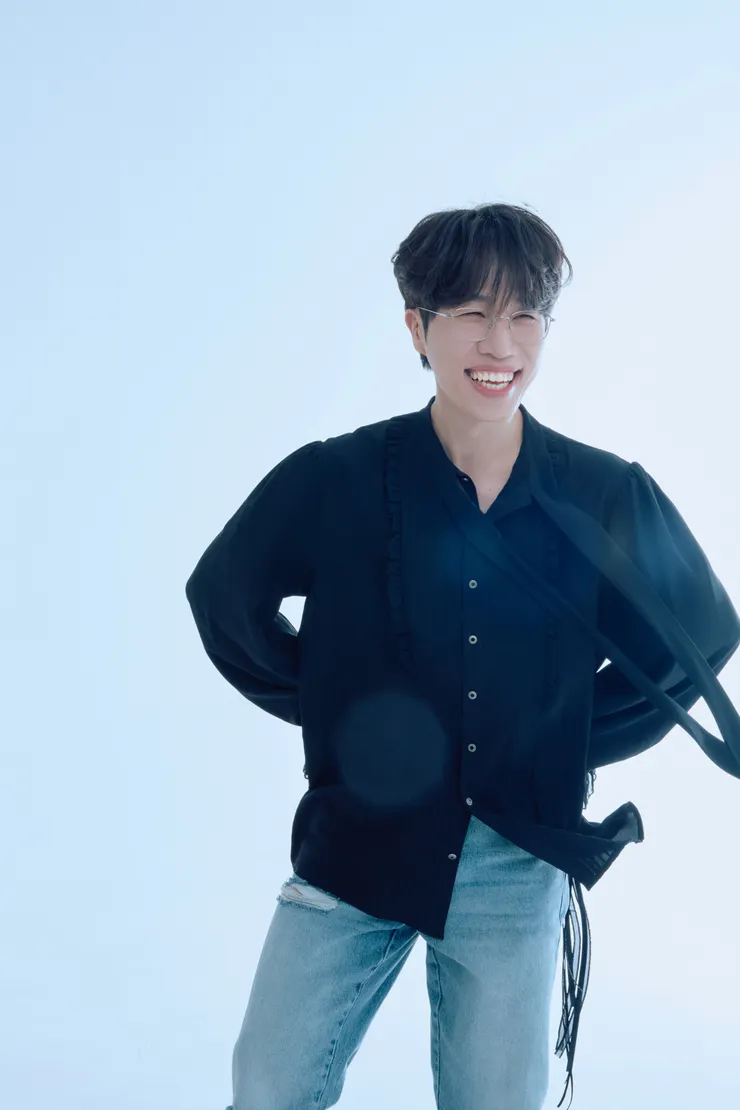 韓國樂團 SORAN，由核心成員高永培領軍的一人體制樂團。