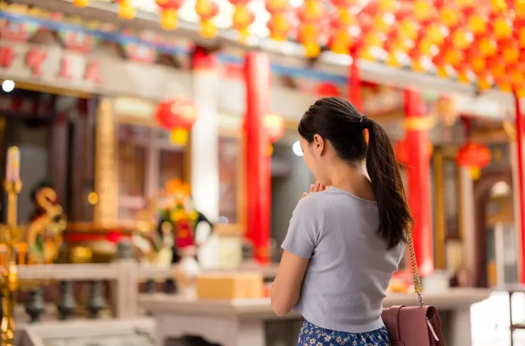 拜拜會買供品來孝敬神明，只要稍微動點腦筋，供品就能變身成網美等級的開運下午茶。圖/123RF圖庫