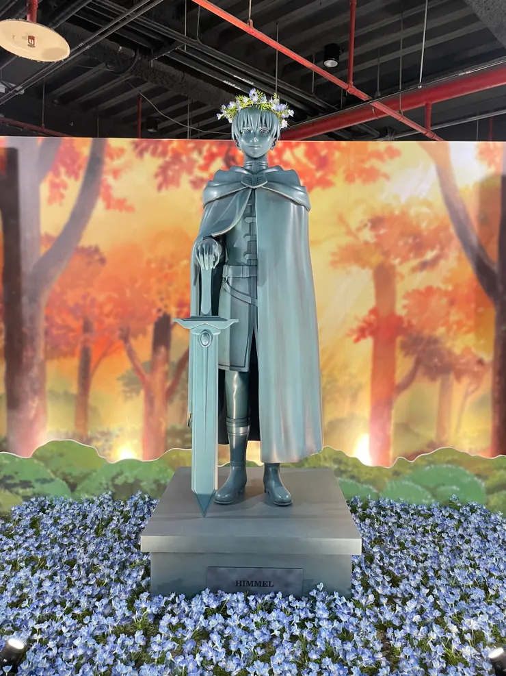 喜歡做銅像的欣梅爾