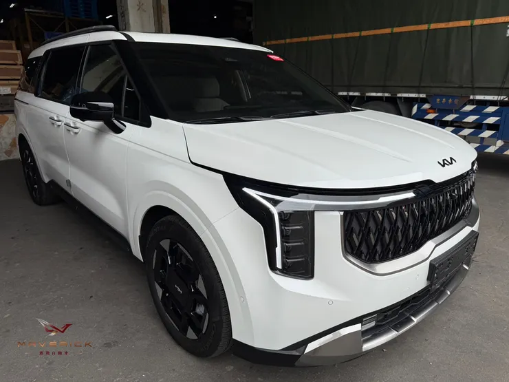 韓規 2025 Kia Carnival 抵台拆櫃|外匯車代購流程分享,新竹三寶爸家庭MPV選擇