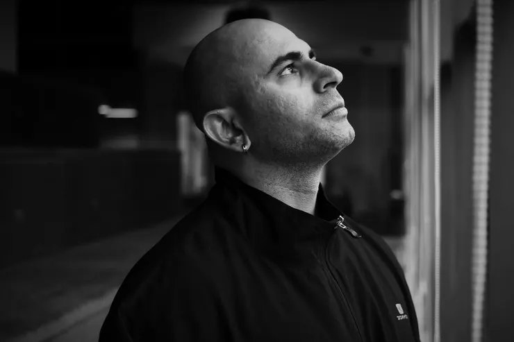 少了聲音的陪伴,生活也隨之黯淡