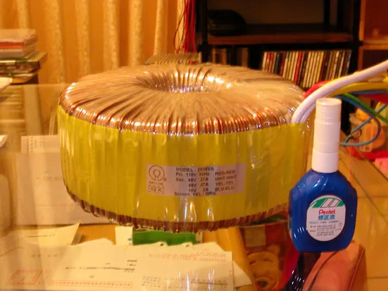 訂製的 2600W 環形變壓器