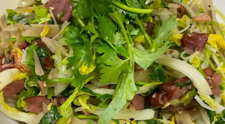 鴨賞炒娃娃菜。