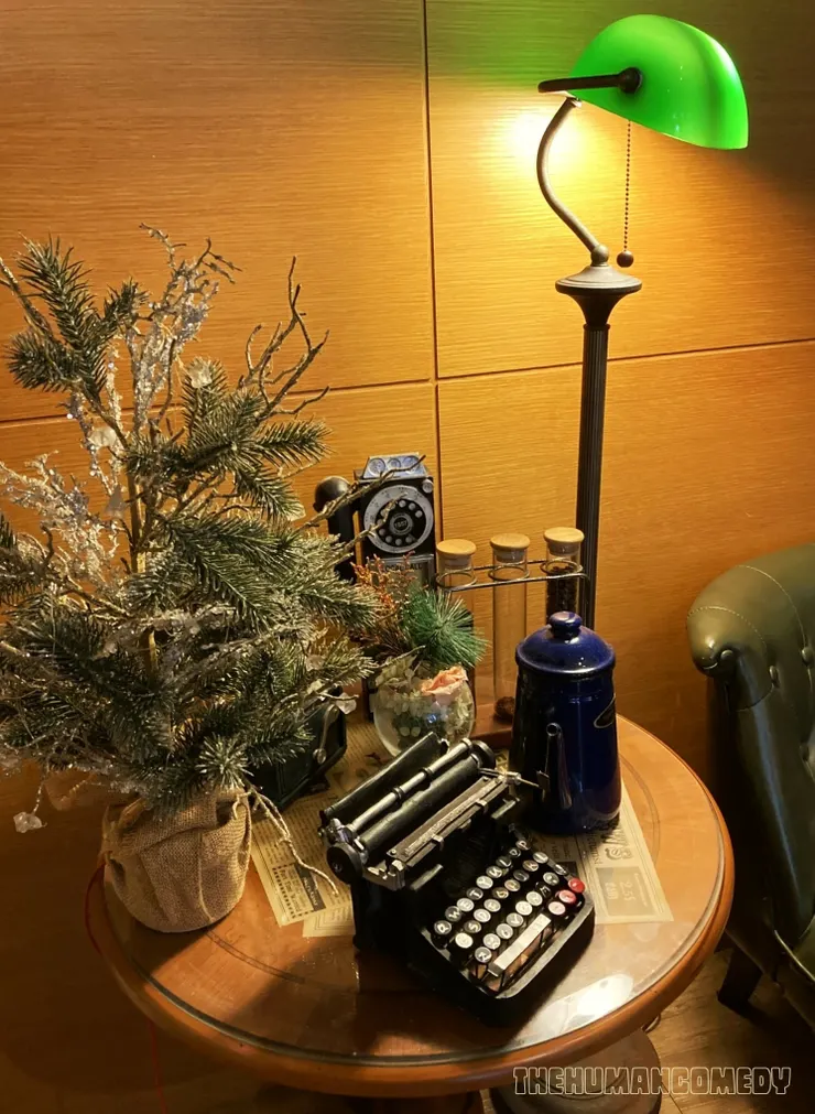 1975 Antique's Cafe Tea Room｜擺設