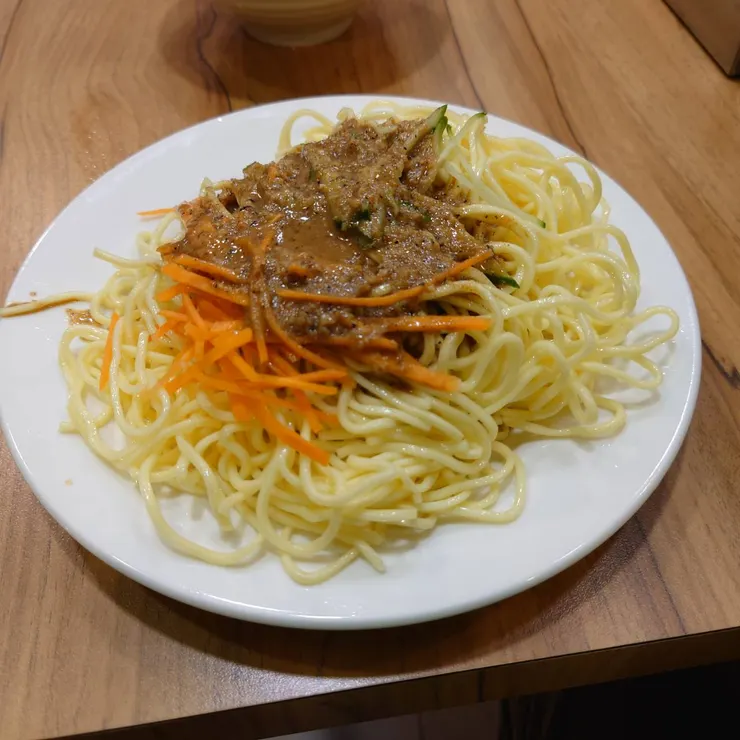 蒜味涼麵