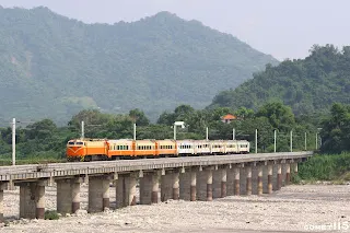 中興崗哨是拍攝臺鐵鹿野溪橋的絕佳景點