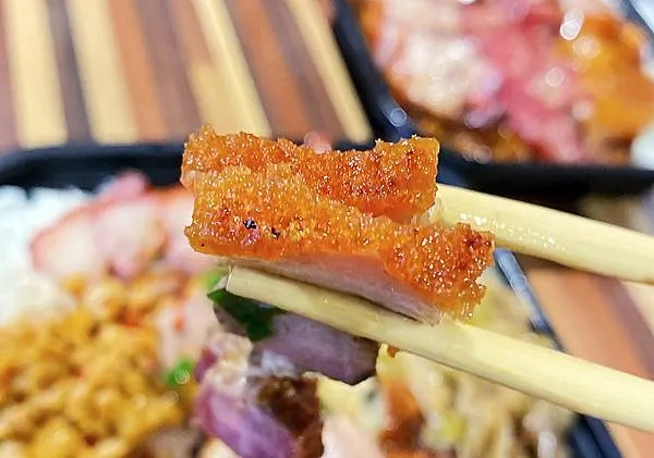 名門燒臘│超過四十年燒臘傳奇-中山區美食、伊通街美食推薦