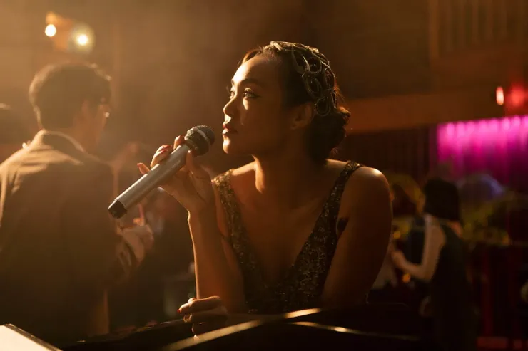 擁有天籟嗓音的駐唱歌手Lisa