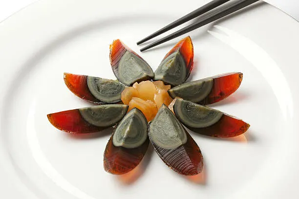 蘭芳花椒麵推薦吃法-加入皮蛋