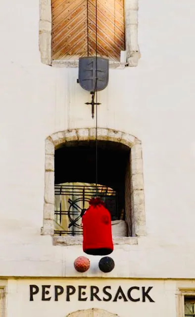 胡椒袋的標誌，Papperacsack 是胡椒袋的意思。