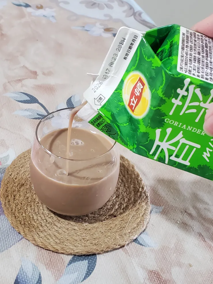 奶茶顏色沒有綠色