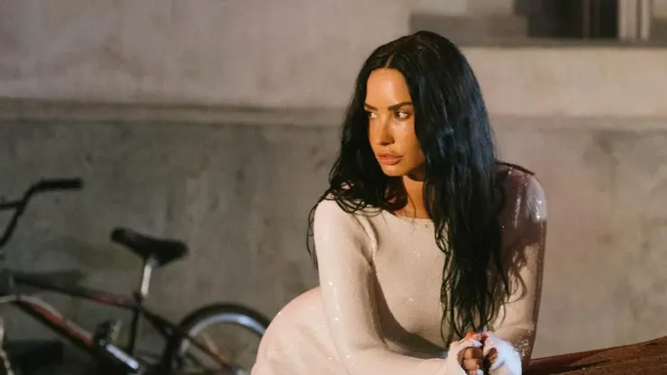 via Demi Lovato's Instagram