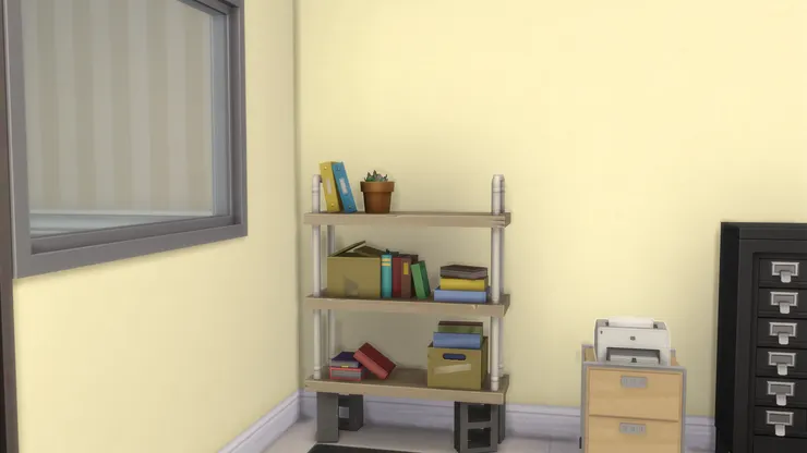 這個角落有點凌亂，都是老師用過的物品。