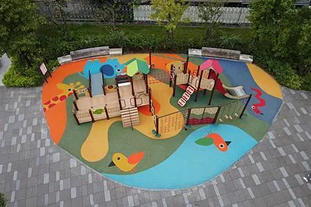 [新北旅遊]裕隆城認養綠湖公園，唯美、生態 、綠意、曬小孩的