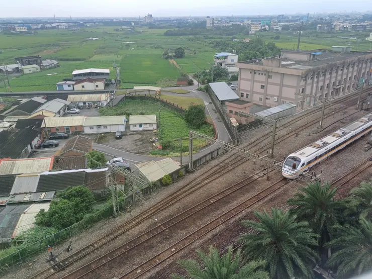 客房窗外的蘭陽景致