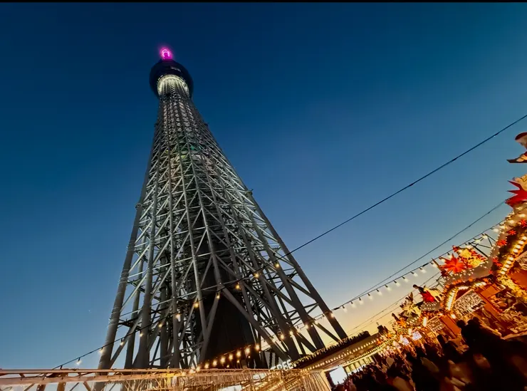 聖誕市集的晴空塔