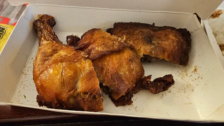 SOGO美食街的炸雞腿也很好吃!