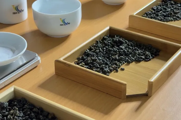 圖說:新鳳鳴茶業,以嚴格品質控制與創新能力打造頂級茶品。(圖/ 新鳳鳴茶業)