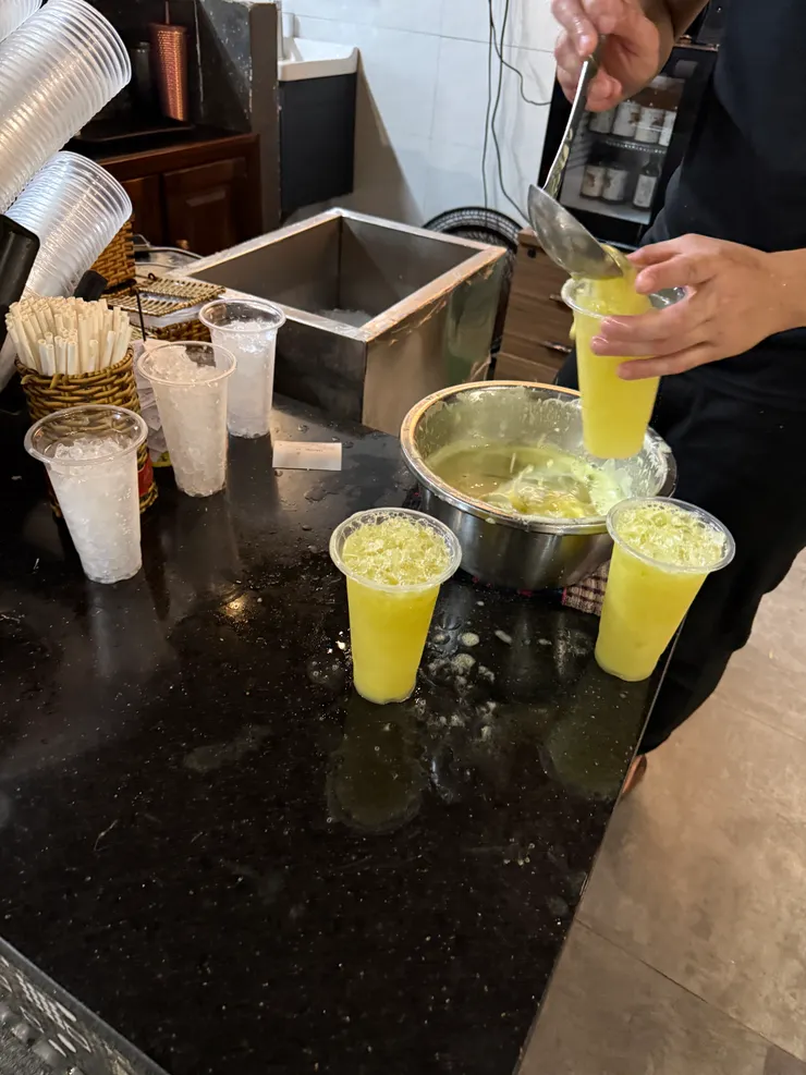 甘蔗汁有著金桔味