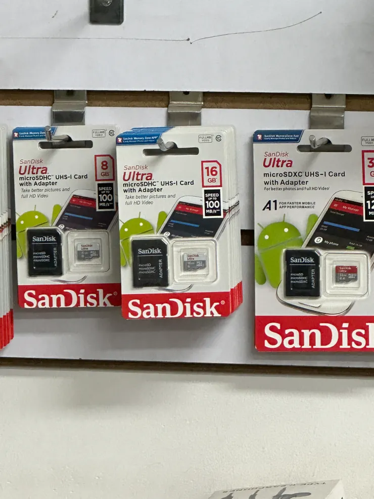 買了32gb Sandisk , ~80hkd