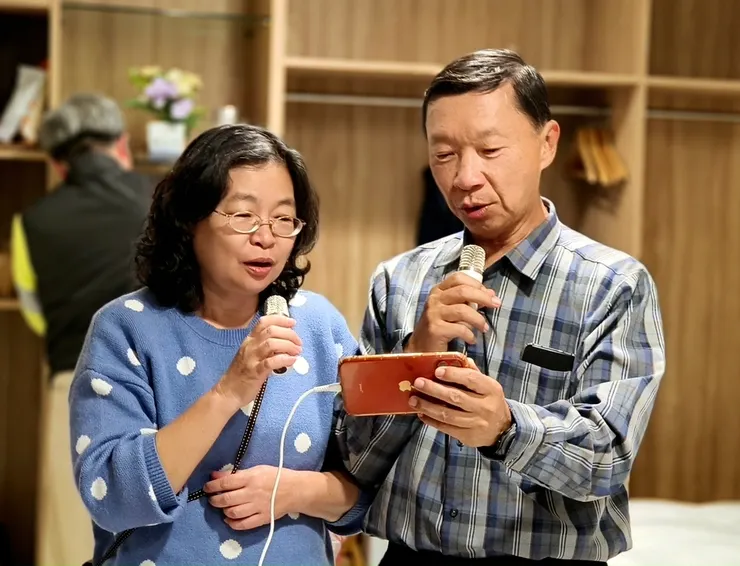 【相約四零一泡茶咖啡談天歌唱】